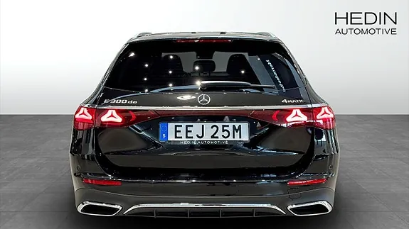 Mercedes-Benz E300 De 2026 photo 5