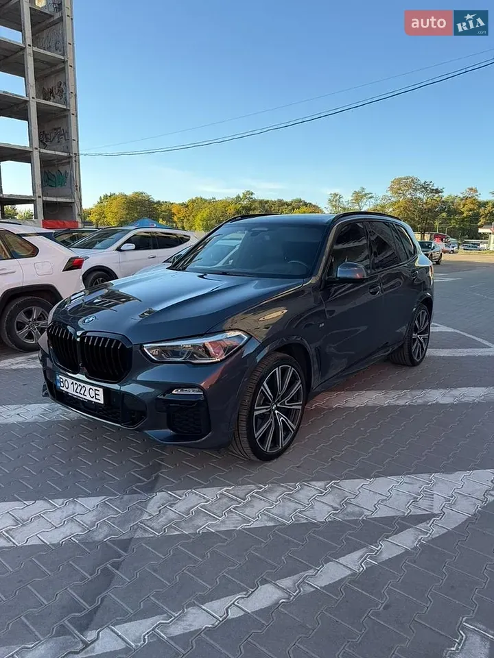 BMW X5 2019 photo 2