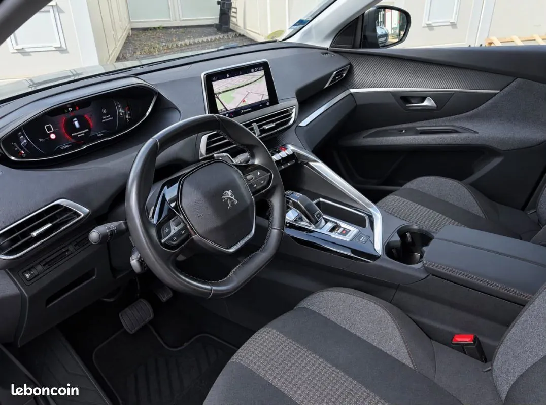 Peugeot 3008 2018 photo 5