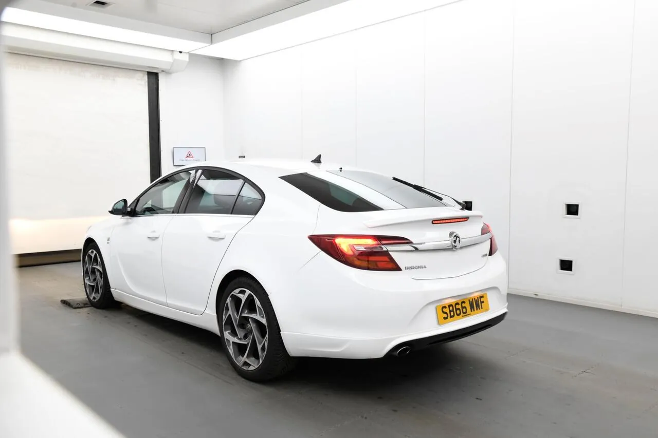 Vauxhall Insignia 2016 photo 4