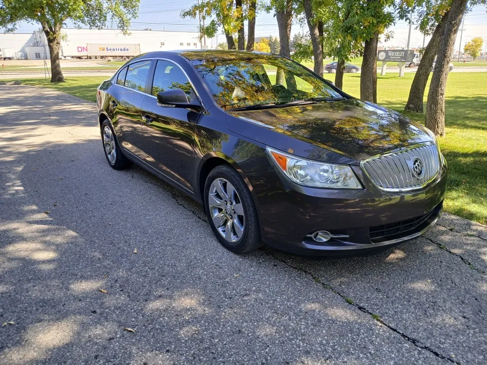 Buick Lacrosse 2012 photo 3