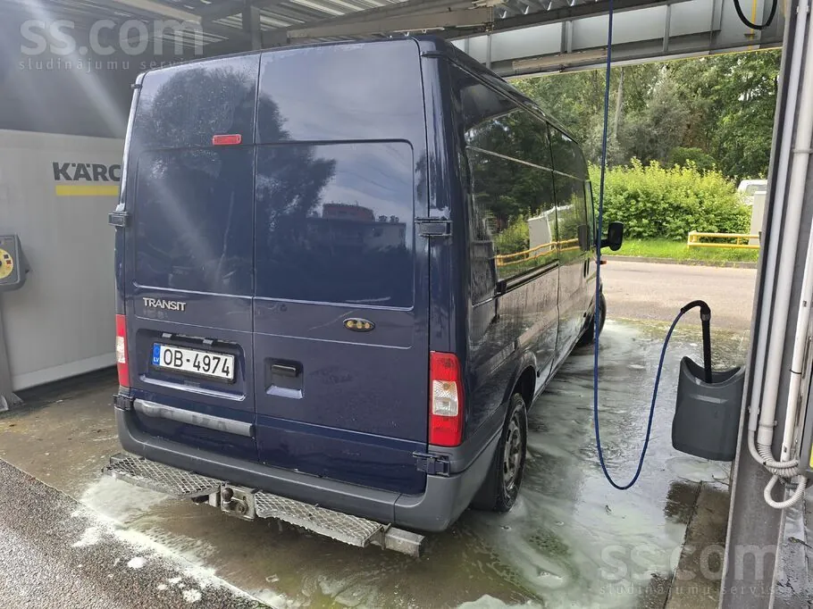 Ford Transit 2010 photo 3