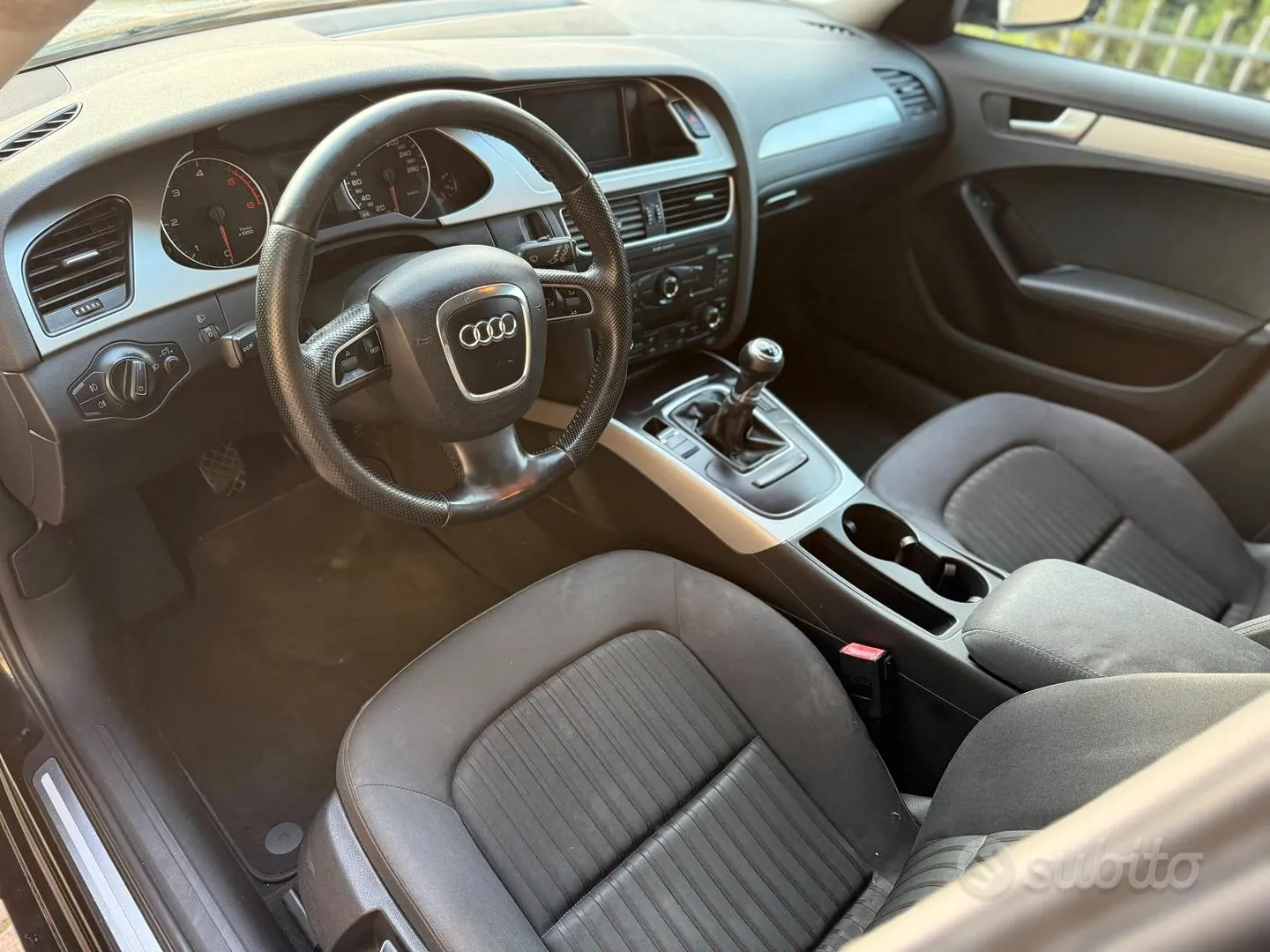 Audi A4 2008 photo 5