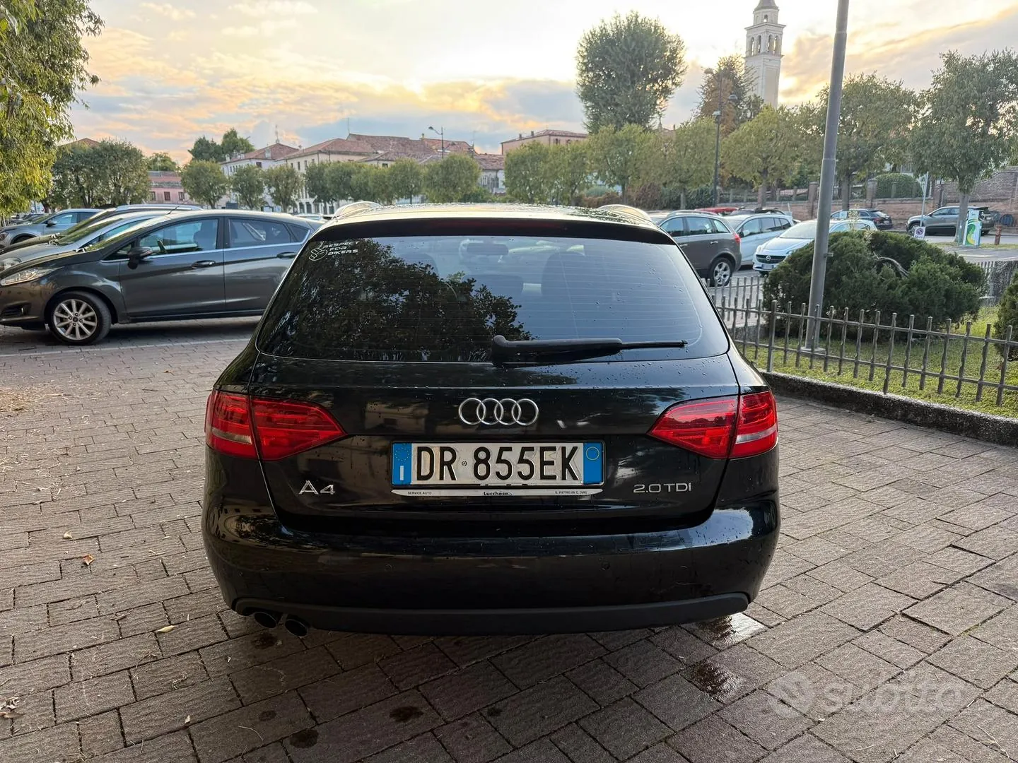 Audi A4 2008 photo 2