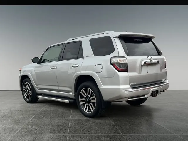Toyota 4Runner 2015 photo 4