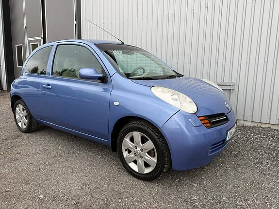 Nissan Micra 2004 photo 2