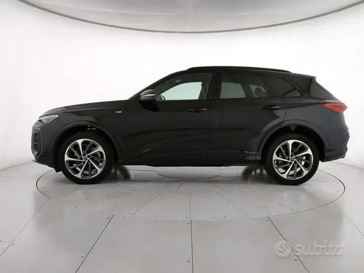 Audi Q5 2025 photo 3