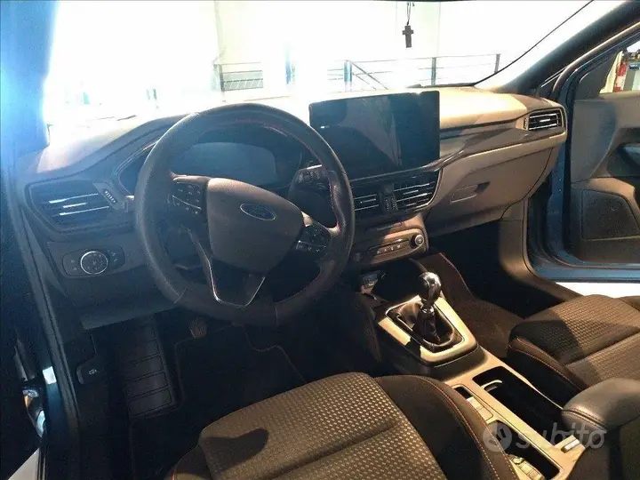 Ford Focus 2023 photo 5