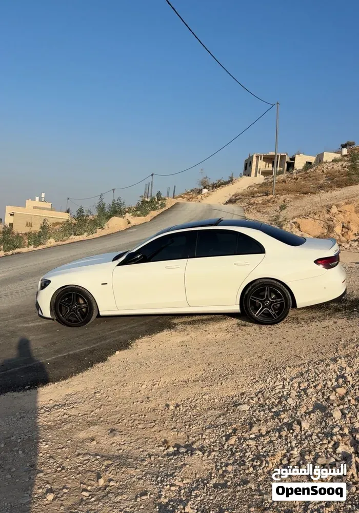 Mercedes-Benz E-Class 2021 photo 2