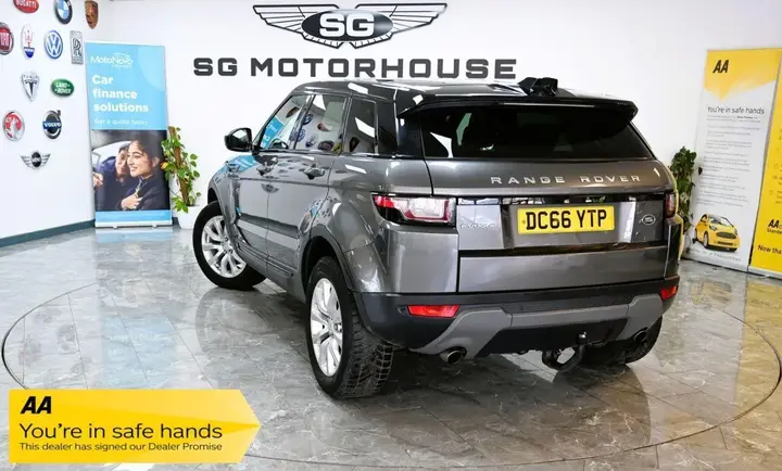 Land Rover Range Rover Evoque 2016 photo 2