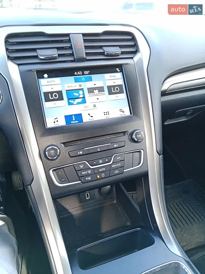 Ford Fusion 2016 photo 5