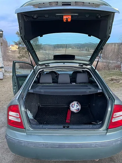 Skoda Octavia 2004 photo 5