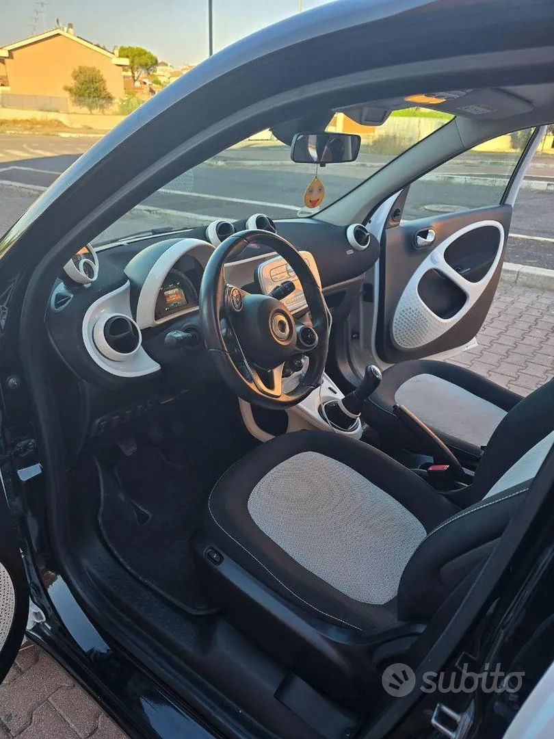 Smart Forfour 2014 photo 5