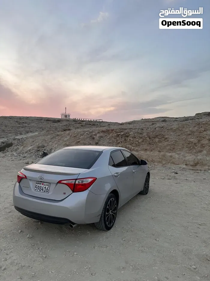 Toyota Corolla 2015 photo 2