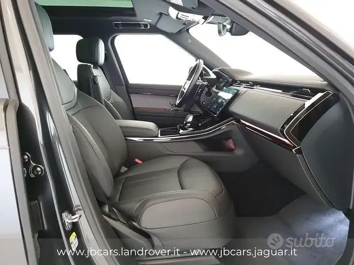 Land Rover Range Rover Sport 2026 photo 3