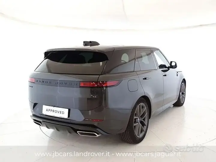 Land Rover Range Rover Sport 2026 photo 2