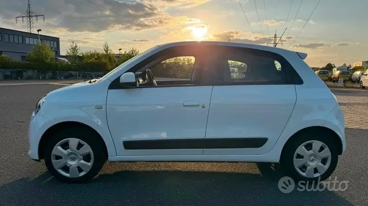 Renault Twingo 2016 photo 3