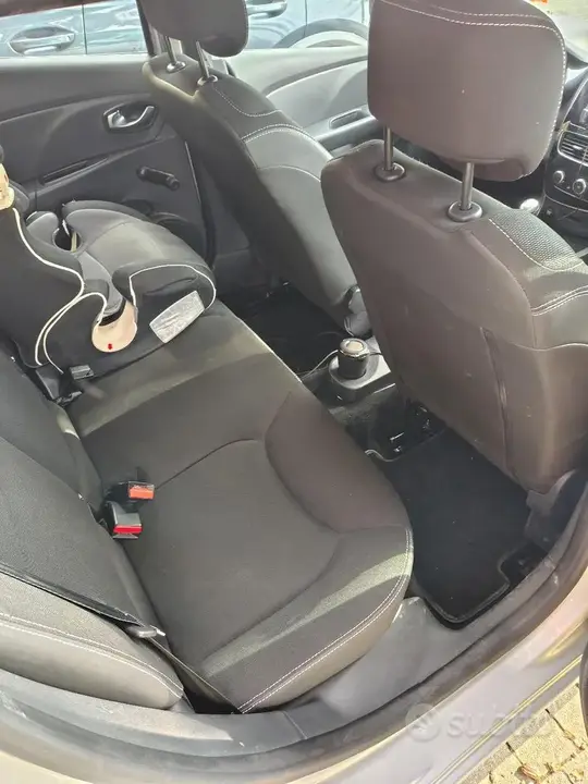 Renault Clio 2016 photo 5