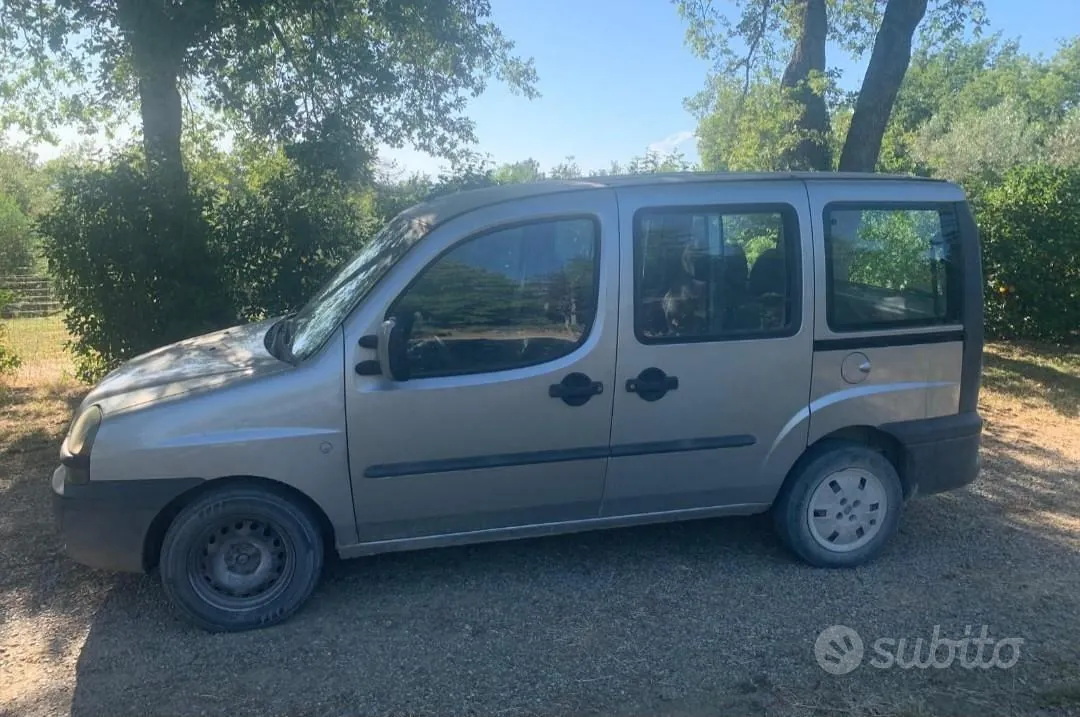 Fiat Doblo 2002 photo 2