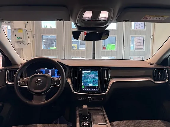 Volvo V60 2024 photo 5