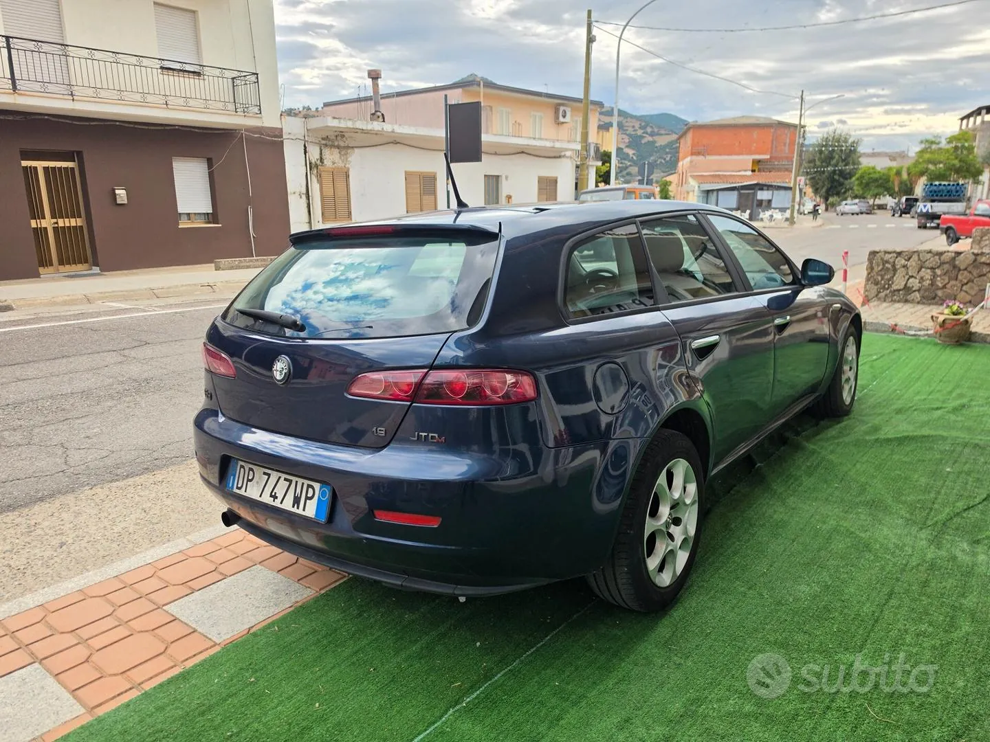 Alfa Romeo 159 2008 photo 4