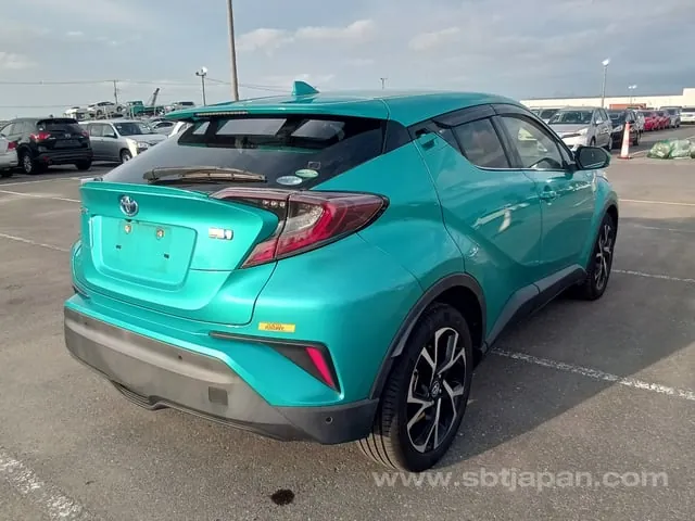 Toyota C-Hr 2017 photo 4