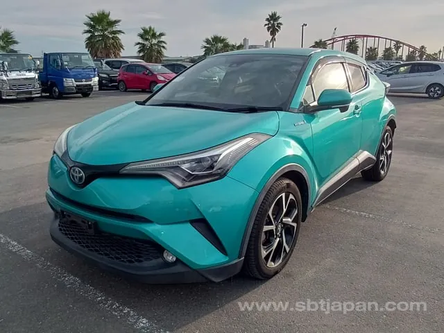 Toyota C-Hr 2017 photo 2