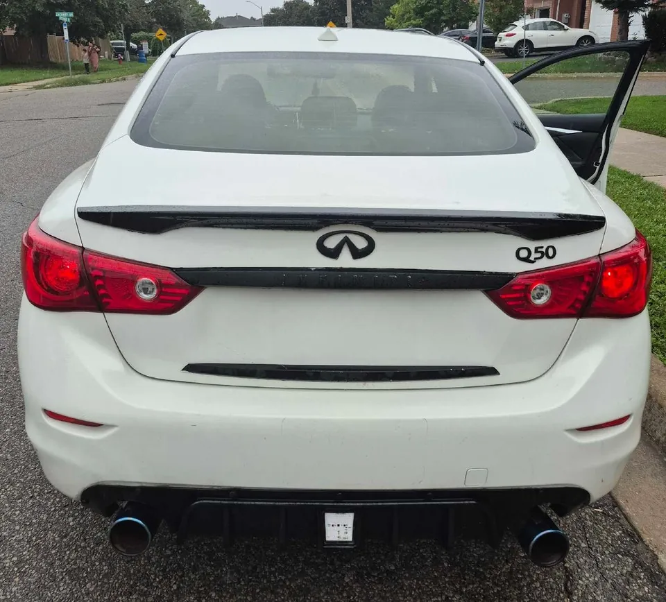 Infiniti Q50 2015 photo 3