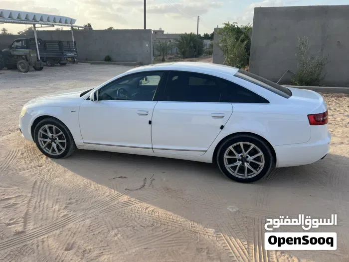 Audi A6 2010 photo 5