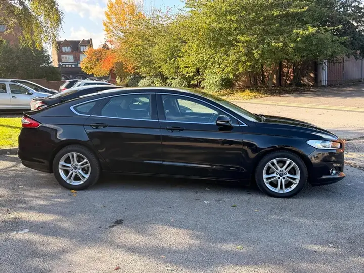 Ford Mondeo 2015 photo 3