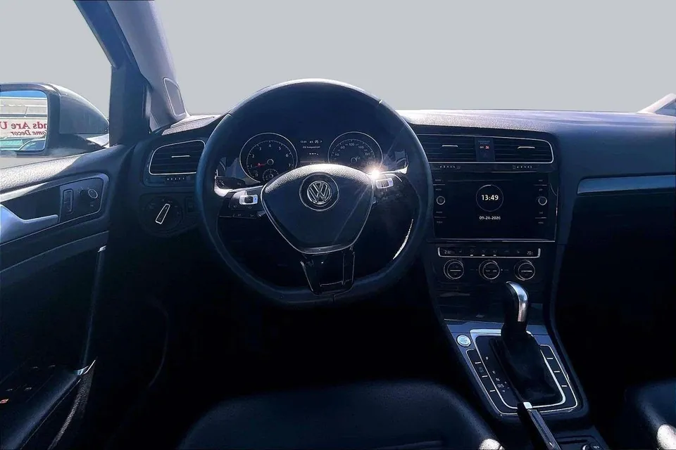 Volkswagen Golf 2020 photo 3