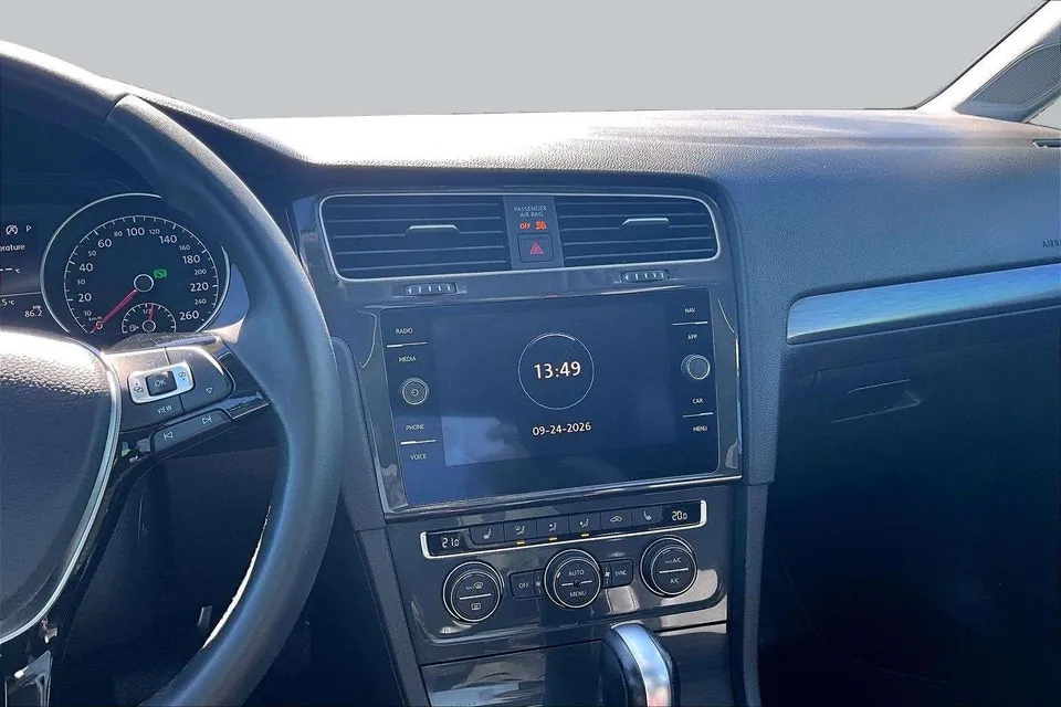 Volkswagen Golf 2020 photo 5