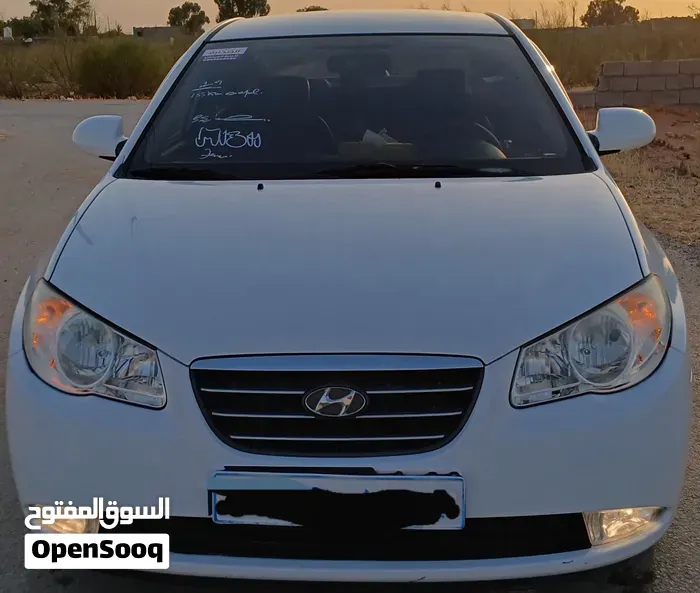 Hyundai Avante 2010 photo 5