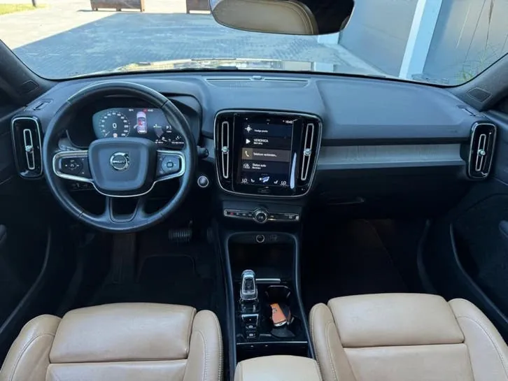 Volvo Xc40 2020 photo 2