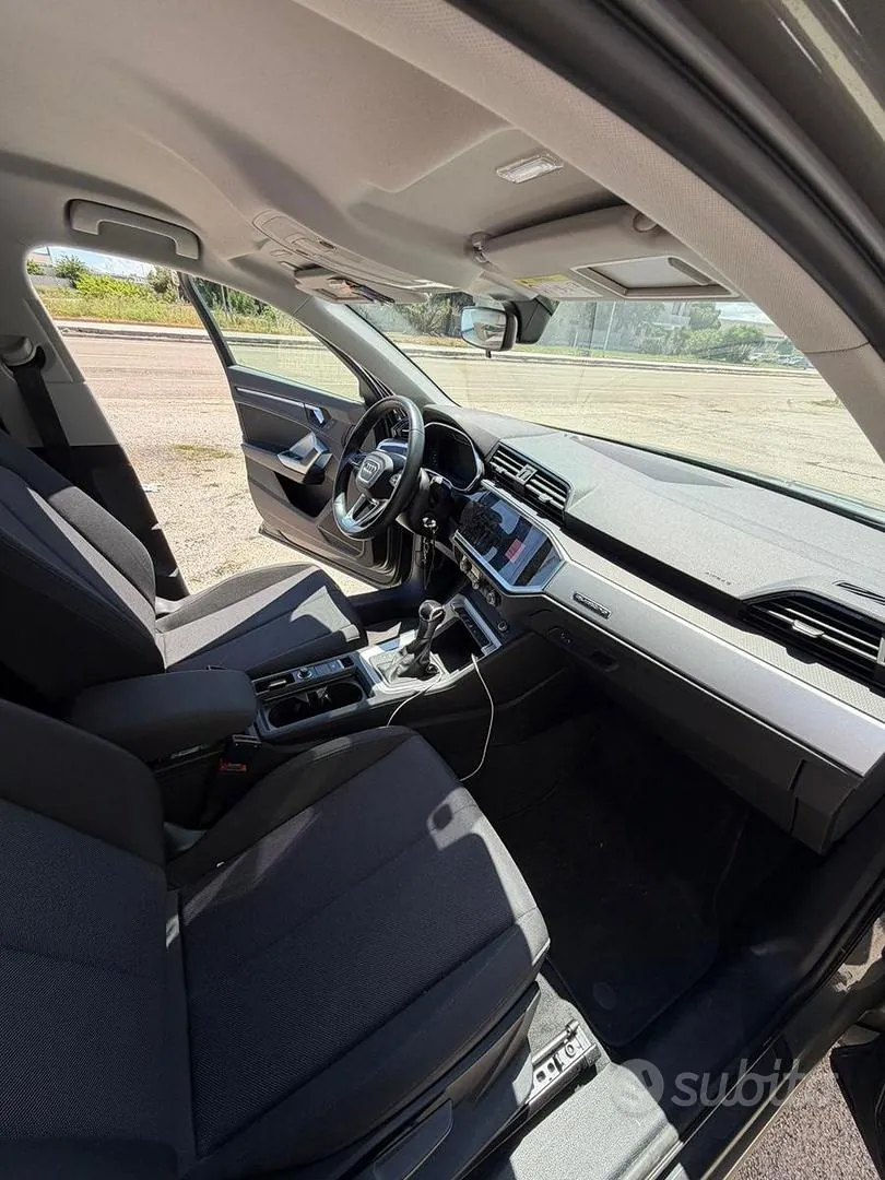 Audi Q3 2021 photo 3