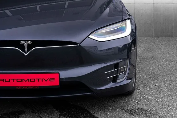 Tesla Model X 2018 photo 4