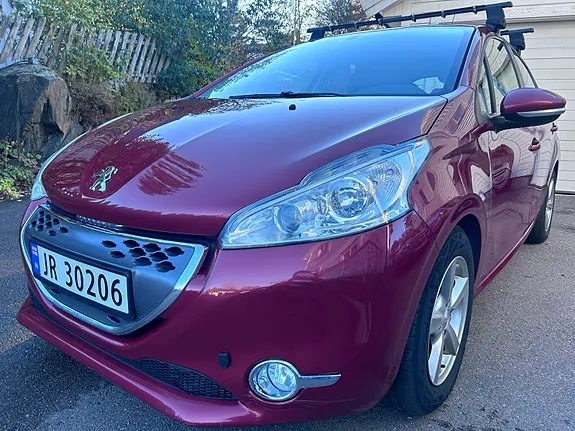 Peugeot 208