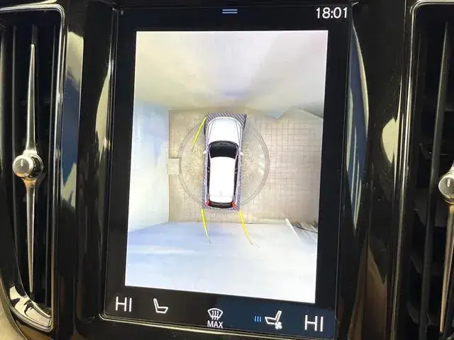 Volvo Xc60 2018 photo 4