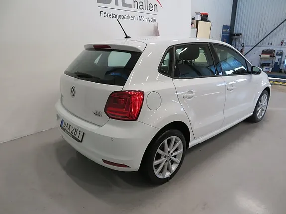 Volkswagen Polo 2015 photo 4