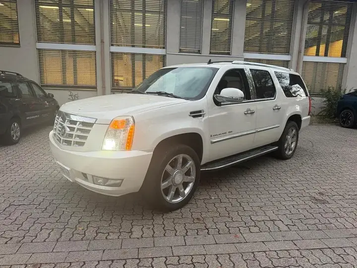 Cadillac Escalade Esv