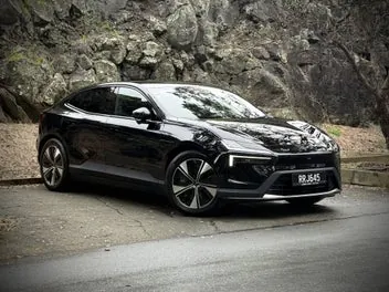 Polestar 4 2026 photo 2