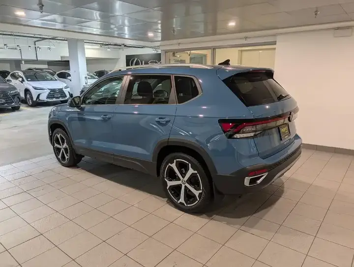 Volkswagen Taos 2026 photo 4