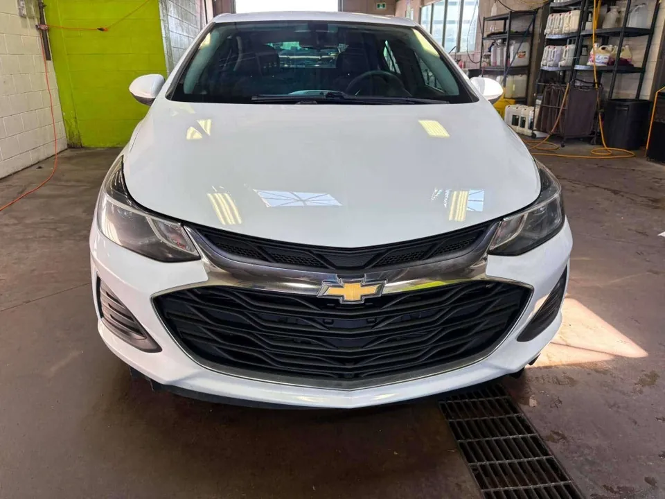 Chevrolet Cruze 2019 photo 2