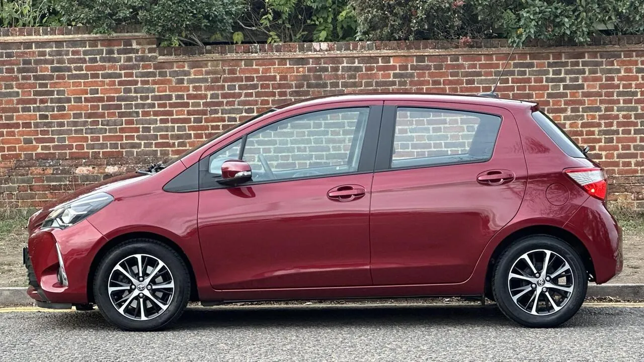 Toyota Yaris 2019 photo 3