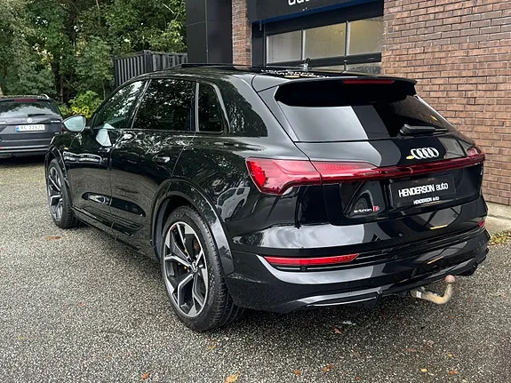 Audi E-Tron S 2021 photo 5