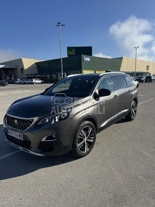 Peugeot 5008 2018 photo 4