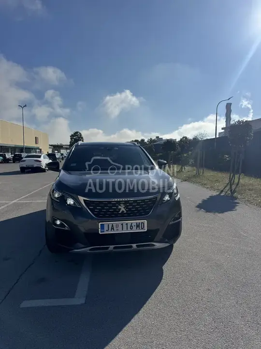 Peugeot 5008 2018 photo 2