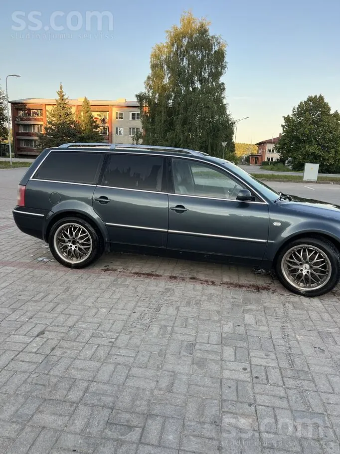Volkswagen Passat 2002 photo 5