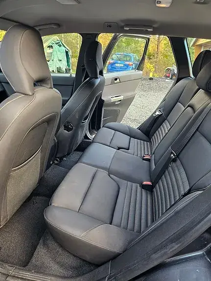Volvo V50 2011 photo 3