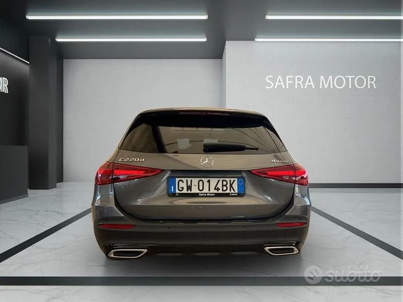 Mercedes-Benz C-Class 2024 photo 5